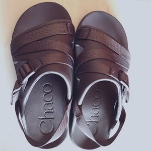 Chacos Chillo Sport Sandals Purple SZ 40 (9)